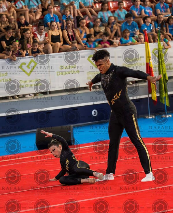 IZAN Y LEIRE VIERNES - Imagen 16